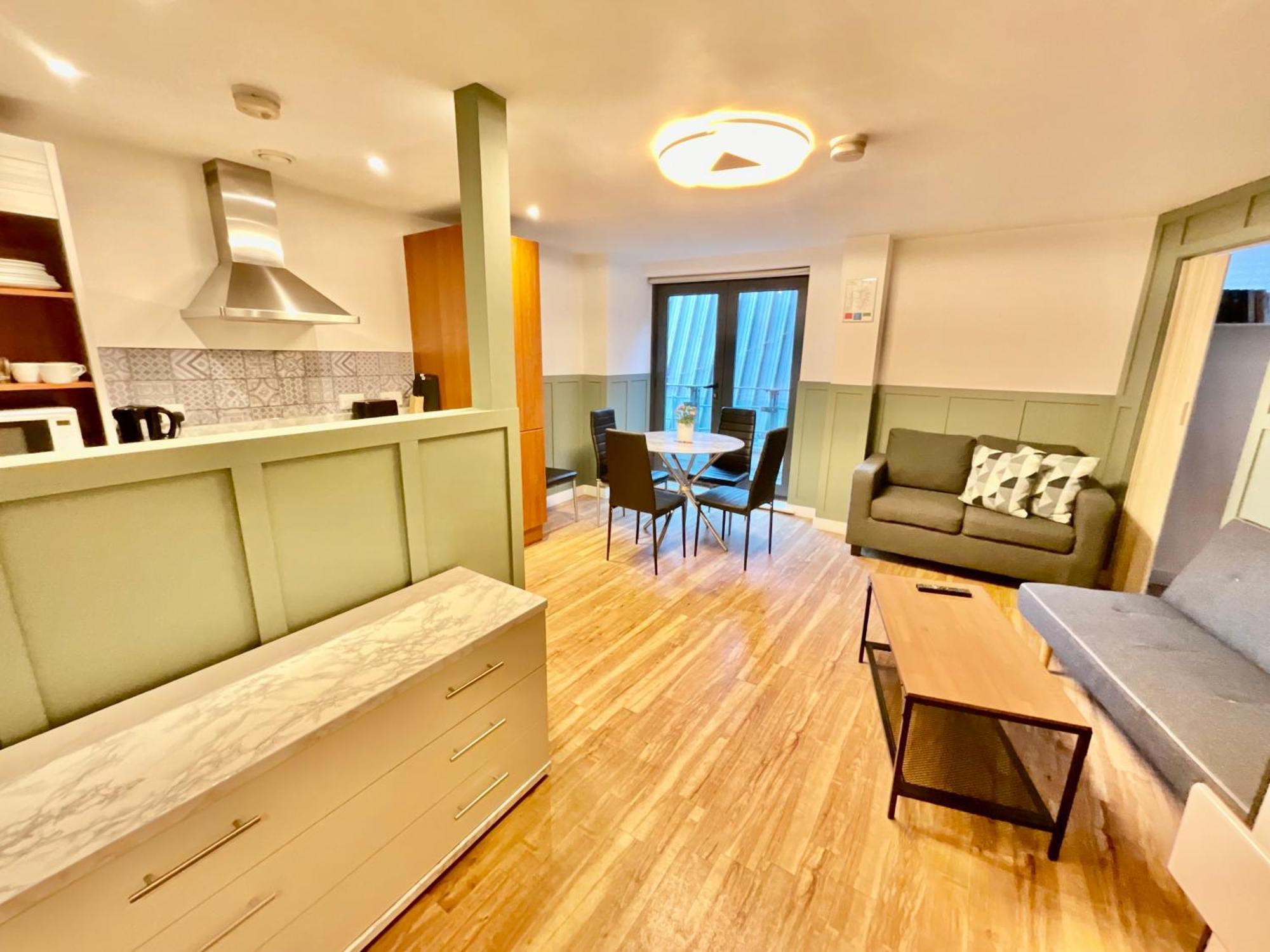 Two Bedrooms Flat - Manchester City Centre 외부 사진