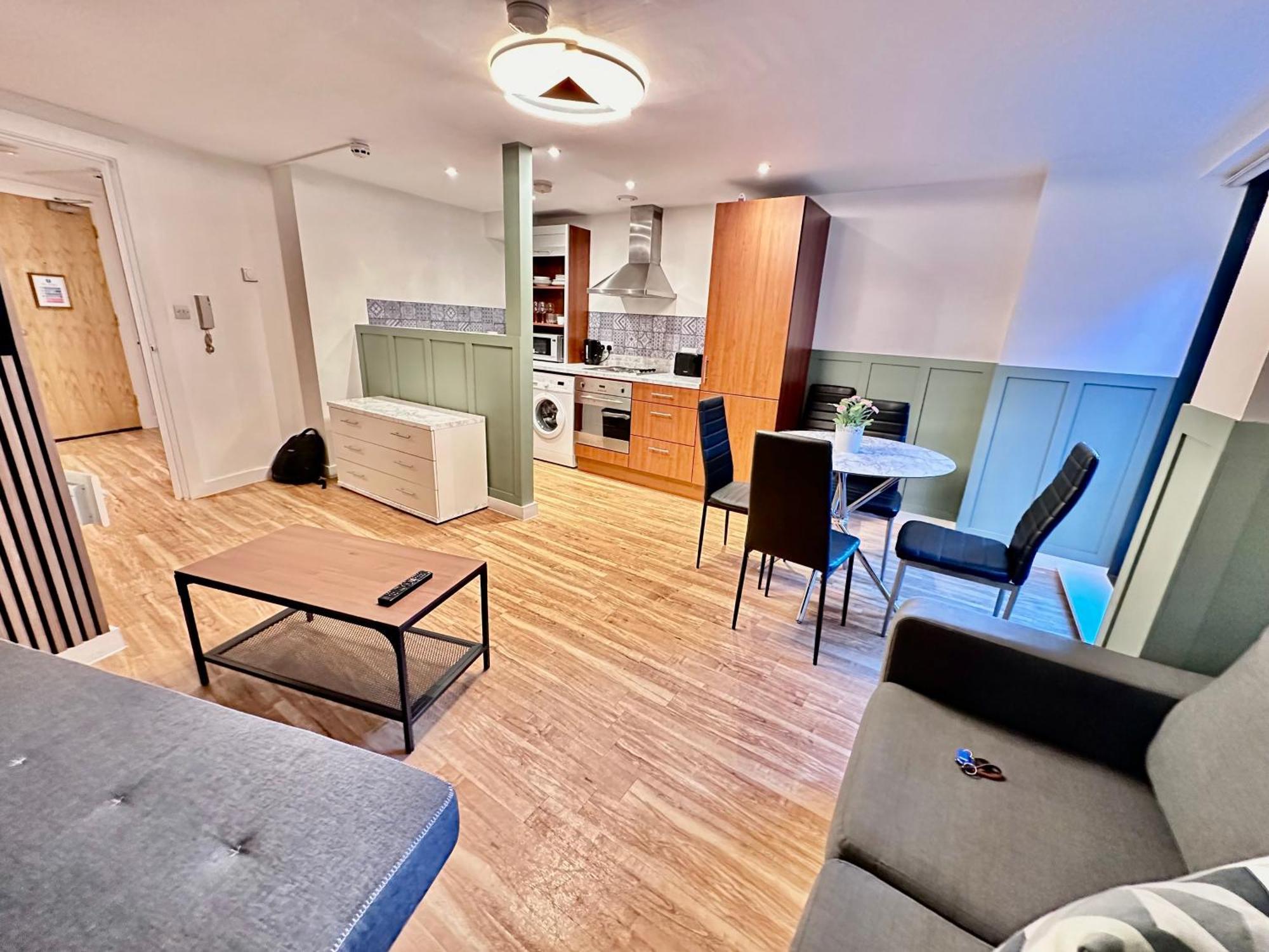 Two Bedrooms Flat - Manchester City Centre 외부 사진